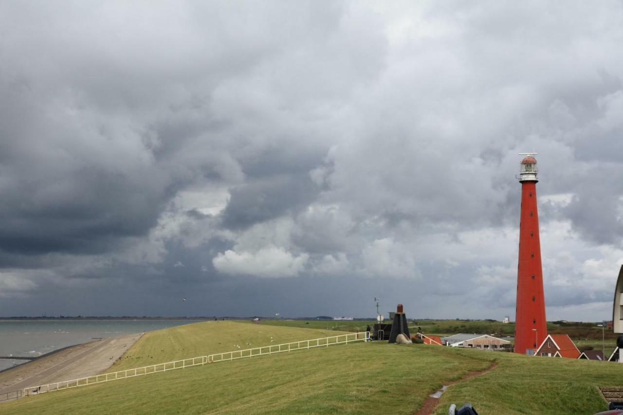 Het Dobbertje, Charmant Houten Huisje Sint Maartensvlotbrug Exteriör bild